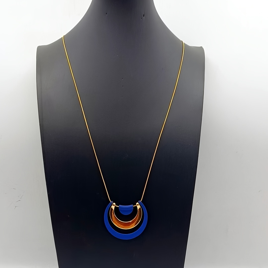 U-Shaped Necklace, Vintage Geometric Minimalist Design